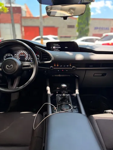 Mazda 3 2.0 Prime