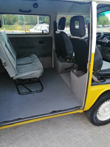 Imagen 4 de 8 de Volkswagen Combi Caravelle