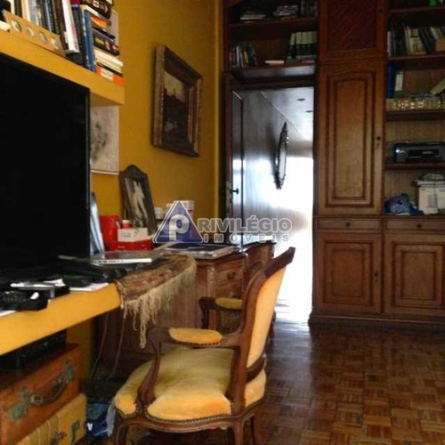 Apartamento À Venda, 3 Quartos, 1 Suíte, 1 Vaga, Lagoa - Rio De Janeiro/rj - 6609