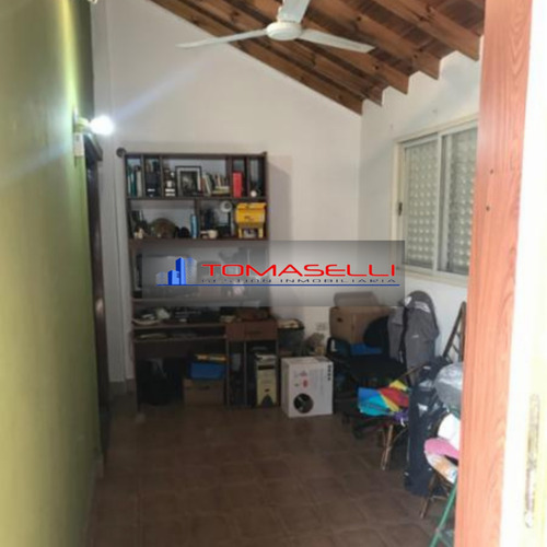 Casa - Venta - La Tablada - 6 Ambientes - Dos Plantas