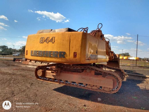 Escavadeira Liebherr 944 Ano 2001