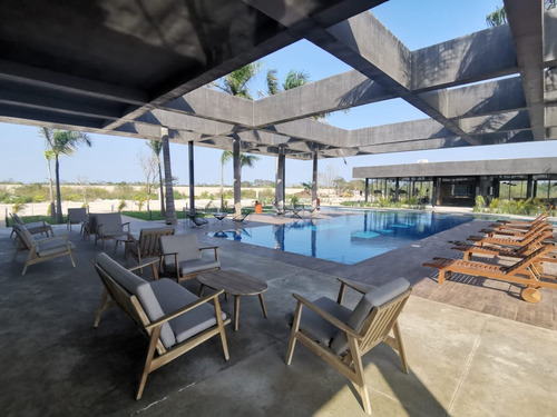 Lote En Tamora, La Privada Mas Completa Con Casa Club Y Amen