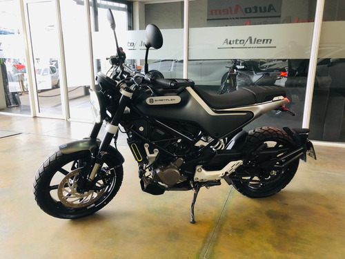 Imagen 11 de 18 de Husqvarna Svartpilen 200 2021