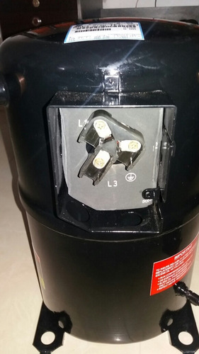 Imagen 3 de 6 de Compresor Copeland De 7.5 Tons Ph3 220 Volt Piston R-22 !!!