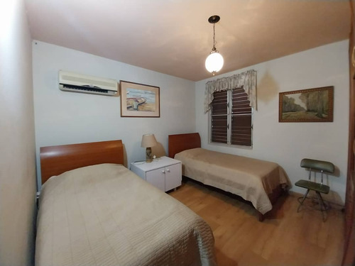 Venta Casa Urb Andres Bello Maracay Estado Aragua Código 241059