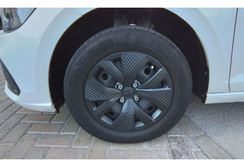 Volkswagen Polo 1.0 MPI TRACK MANUAL