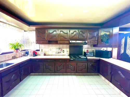 Imagen 2 de 26 de Casa En Venta, Las Arboledas, 4 Recamaras