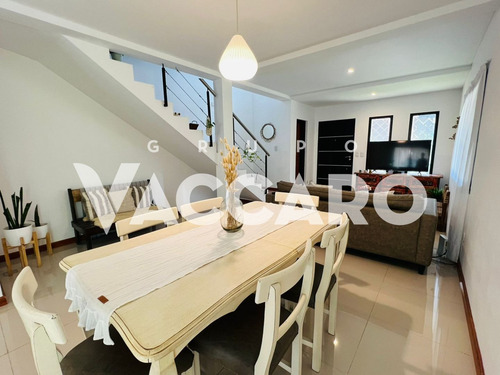Imagen 6 de 25 de Hermosa Casa En Barrio Cerrado