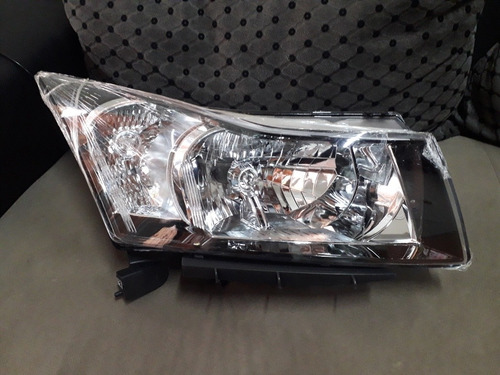 Faro Delantero Derecho Chevrolet Cruze Original Depo