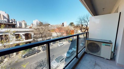 Imagen 3 de 30 de Espectacular Duplex De 4 Ambientes En Torre De Categoría Terraza Propia Con Jacuzzi, Pérgola Y Parrilla.
