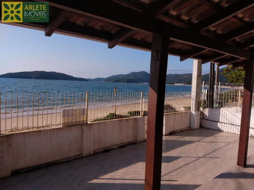 Imagem 11 de 15 de Casa No Bairro Centro Em Porto Belo Sc - 1695