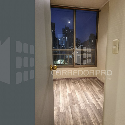 Departamento Con 2d+1b. A Pasos Del Metro Parque Bustamante