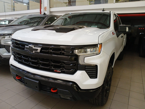 Chevrolet Silverado 5.3 V8 High Country