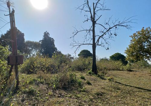 Flores Propiedades Vende Finca La Aguadita 7,27 Has. (a 200 Mts. Aproxim. De La Agrupacion Gaucha Gregorio Araoz De Lamadrid).