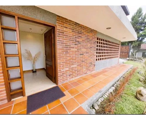 Casa Campestre En Venta Envigado Loma Del Escobero (t)