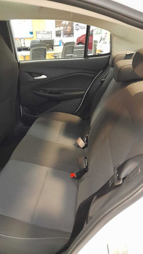 Chevrolet Onix Plus Lt 1