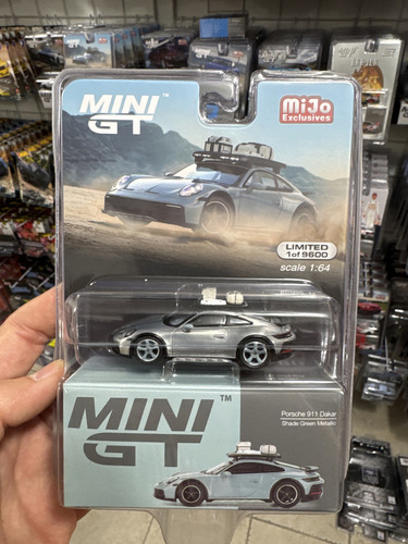 Mini Gt Chase Porsche 911 Dakar Shade Green Metallic #780 Me Color Zamac