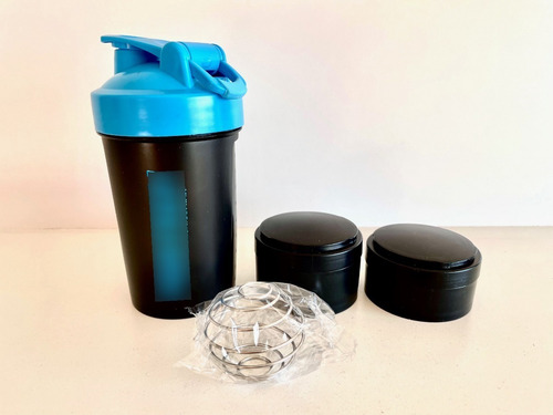 Imagen 3 de 9 de Three Shaker Gentech Vaso Batidor Mezclador Pastillero