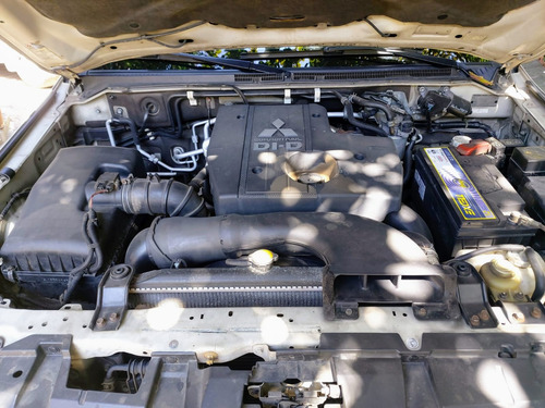 Mitsubishi Pajero Full 3.2 Gls Aut. 5p