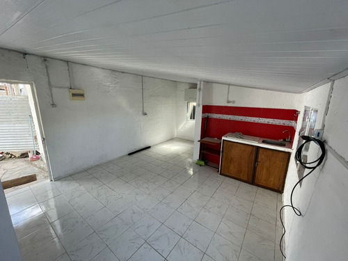 Imagen 3 de 12 de Alquiler Casa 1 Dormitorio - Solymar