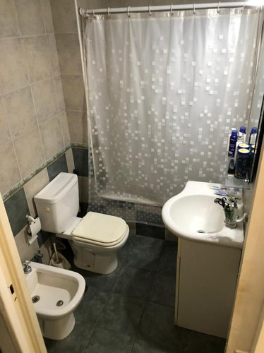 Hermoso Ambiente Y Medio Con Pileta