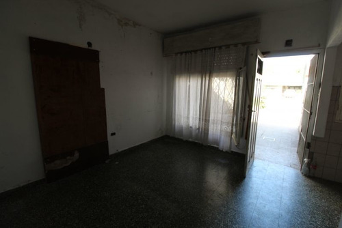 Imagen 6 de 17 de Oportunidad Unica - Casa 5 Ambientes Con Cochera Doble