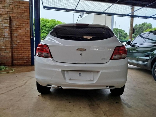 Chevrolet Onix 1.0mt Ls