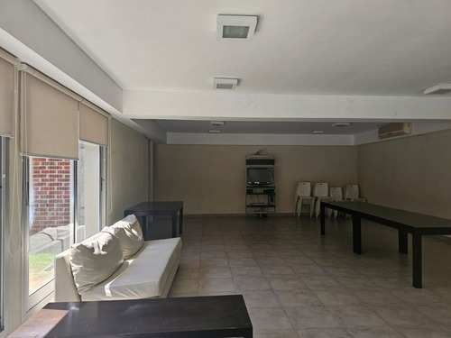 Venta Departamento 3 Ambientes Con Cochera Adrogue