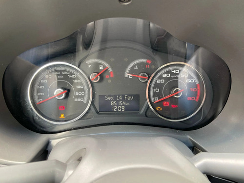 Fiat Palio 1.0 MPI ATTRACTIVE 8V FLEX 4P MANUAL