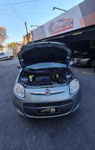Imagen 7 de 16 de Fiat Palio 2014 1.6 Essence 115cv Pack Seguridad