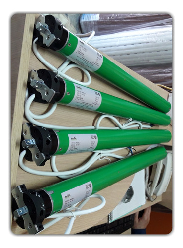 Imagen 10 de 12 de Fabrica Venta Y Reparacion De Cortinas De Enrollar/persianas