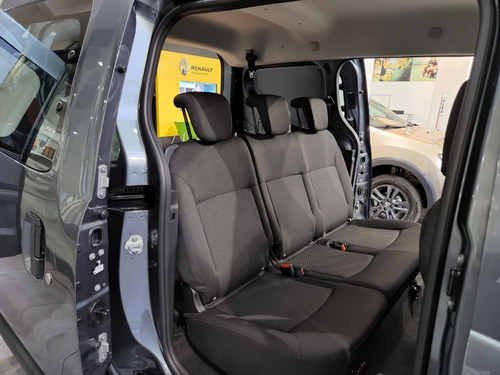 Imagen 9 de 25 de Renault Kangoo Confort 1.6 5a -entrega Asegurada- (mja)