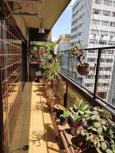 Venta Excelente Semipiso 4 Amb C/balcón Corrido En Caballito