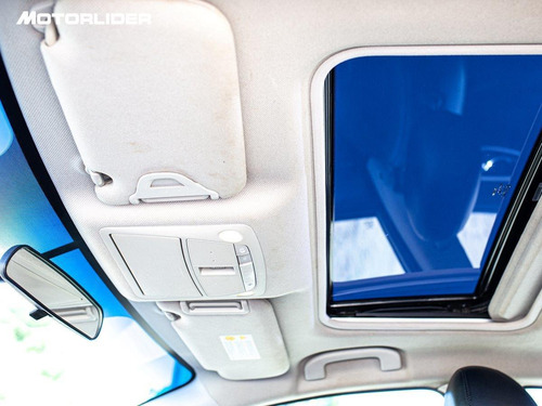 Imagen 15 de 25 de Nissan Sentra 1.8 Exclusive Cvt | Permuta / Financia