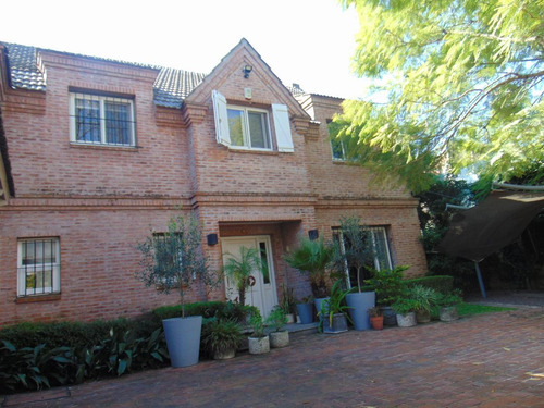 Imagen 5 de 30 de Casa En Venta 4 Dormitorios Super Linda En La Mejor Zona. Las Lomas Gof. San Isidro