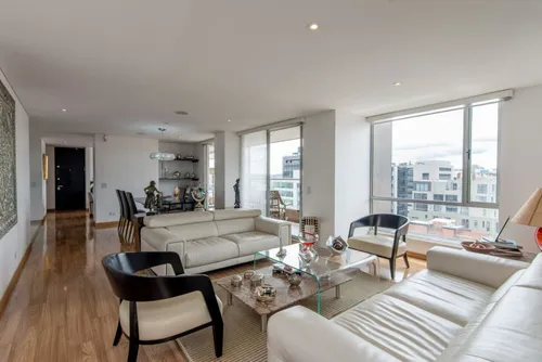 Apartamento En Arriendo En El Chicó. Cod A11006