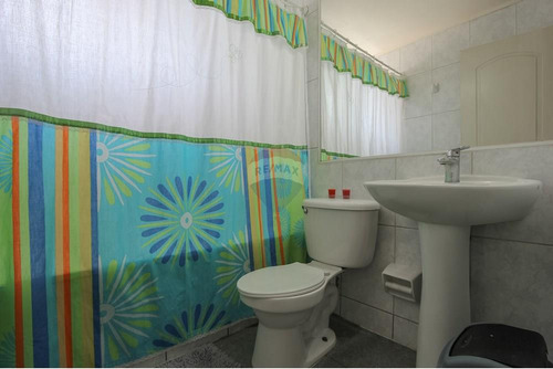 Casa En La Florida: Espacio Y Comodidad