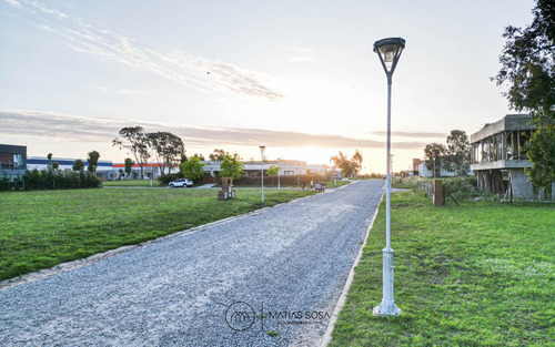 Venta - Lotes - Barrio La Aurelia - Escritura Inmediata