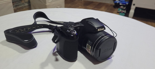 Camara Nikon L320