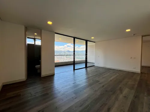 Apartamento En Venta En Tesoro. Cod V776071