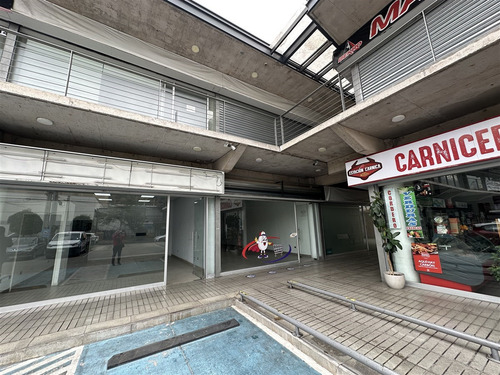 Local Comercial En Arriendo En Recoleta