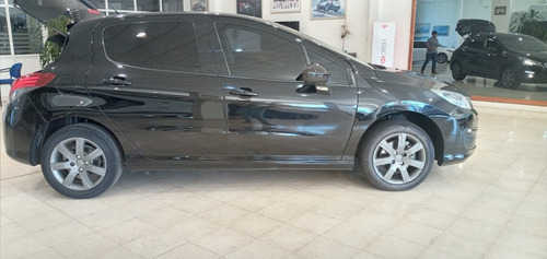 Peugeot 308 1.6 Active 2015