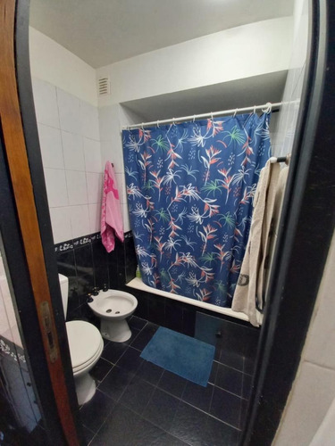 Imagen 9 de 12 de Lindo Departamento Al Frente (tipo Casa)