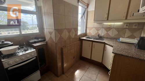 Imagen 11 de 14 de Apartamento En Piriápolis (piriápolis Centro) Ref. 5542