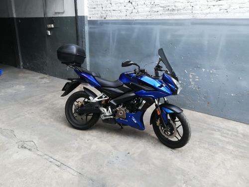 Bajaj Rouser As 200