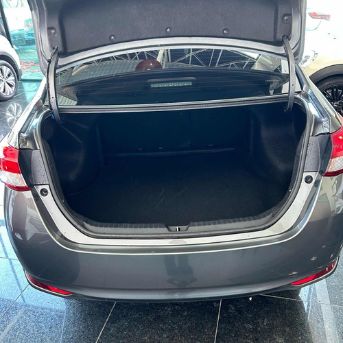 Toyota Yaris 1.5 Xl Plus Connect 16v Cvt 5p