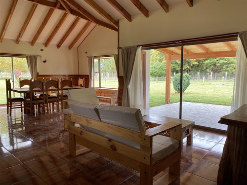 2 Casas Con Conectividad A Camino Internacional - Palguin