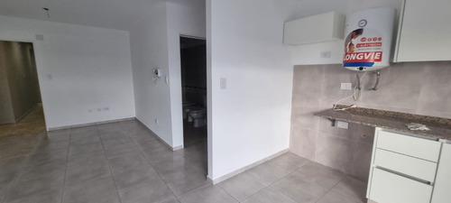 En Venta En Caseros Centro Nuevo Emprendimiento Departamentos De 1 - 2 - 3 Ambientes En Pozo . Financiacion Directa F: 9651