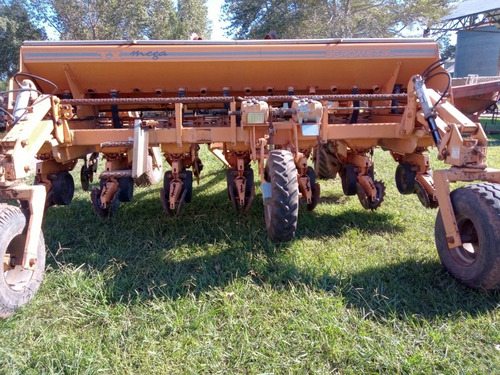 Imagen 4 de 5 de Sembradora Tx Mega 7/70