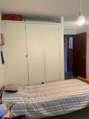 Casa Muy Amplia De 4 Hab. A Reformar En Olivos